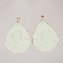 Charger l'image dans la galerie, Bisou