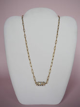 Charger l'image dans la galerie, Amulette Oeil noir et blanc