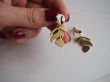 Charger l'image dans la galerie, Puces forme "Matisse" - Terrazzo "ochre & navy"