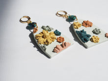 Charger l'image dans la galerie, Fall bouquet - Huggie