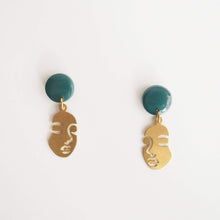 Charger l'image dans la galerie, NIKITA