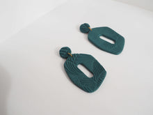 Charger l'image dans la galerie, NINA