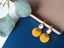 Charger l'image dans la galerie, Boucles SOL - Terrazzo "ochre & navy"